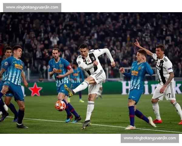 巴萨对阵尤文经典对决回顾攻防博弈与时代交锋战术演变与巨星瞬间